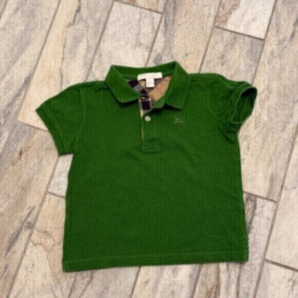Burberry boys size 4 green Polo short sleeve shirt Retails $280.